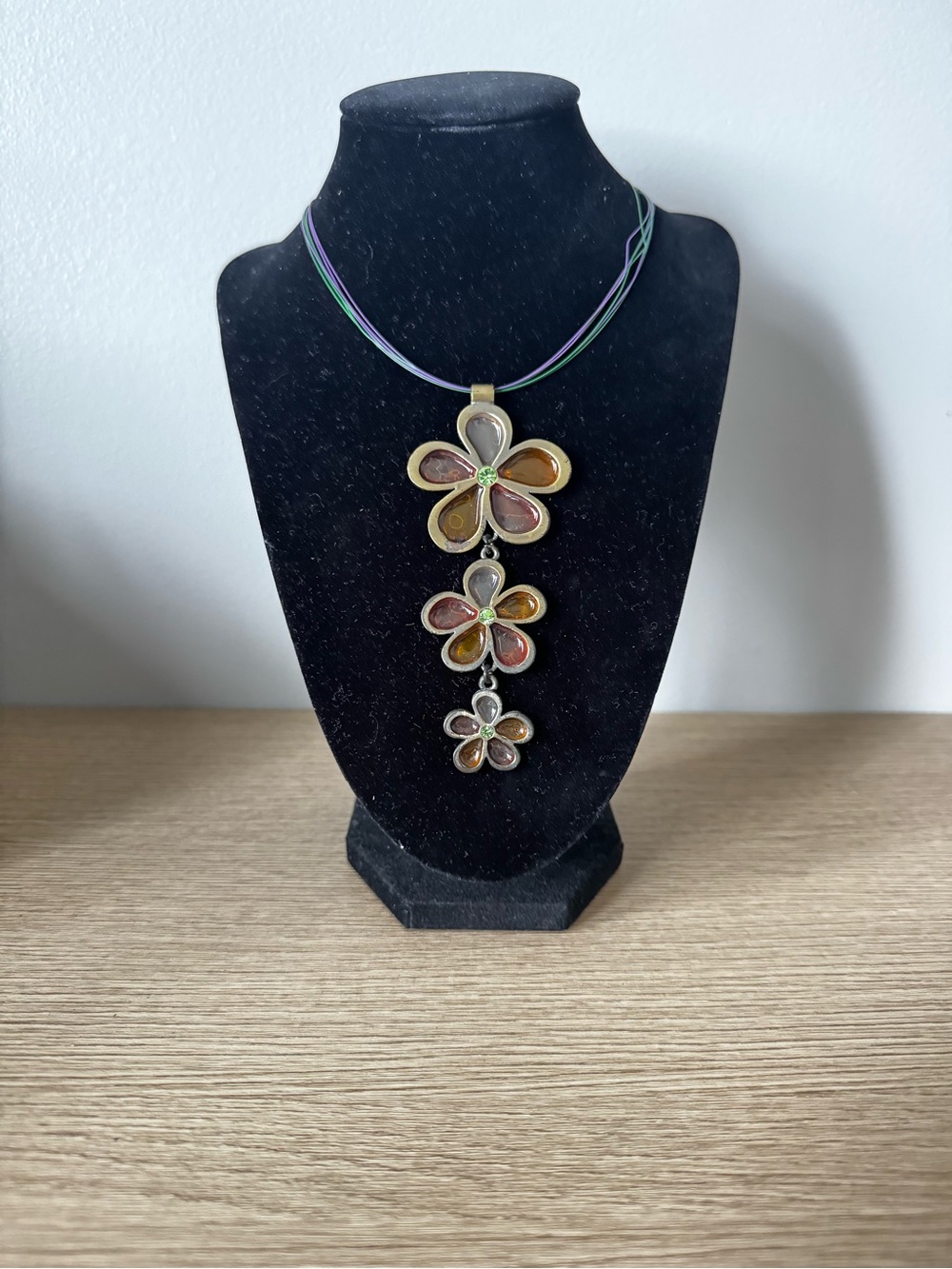 Multi-Color Flower Pendant Necklace - Women Jewelry